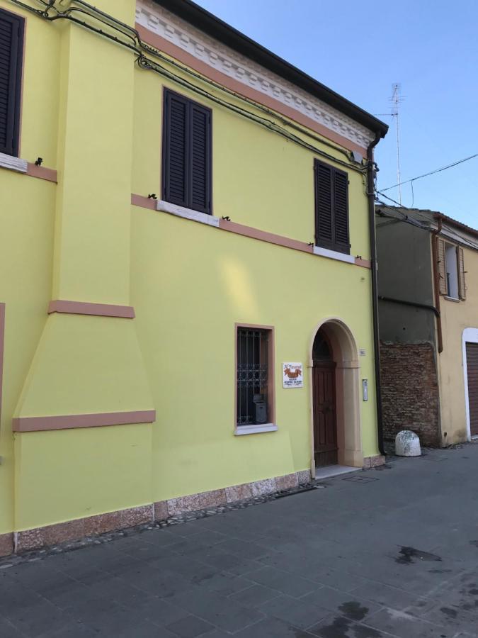 Al Pasarat Hotel Comacchio Bagian luar foto