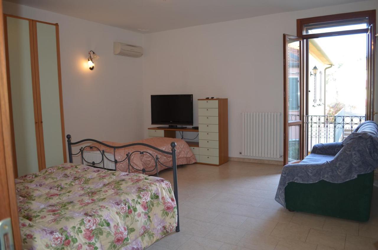 Al Pasarat Hotel Comacchio Bagian luar foto