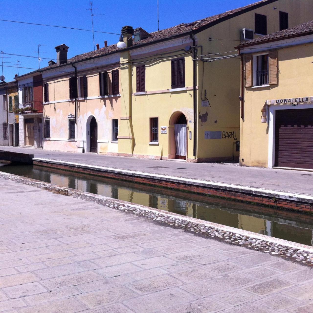 Al Pasarat Hotel Comacchio Bagian luar foto